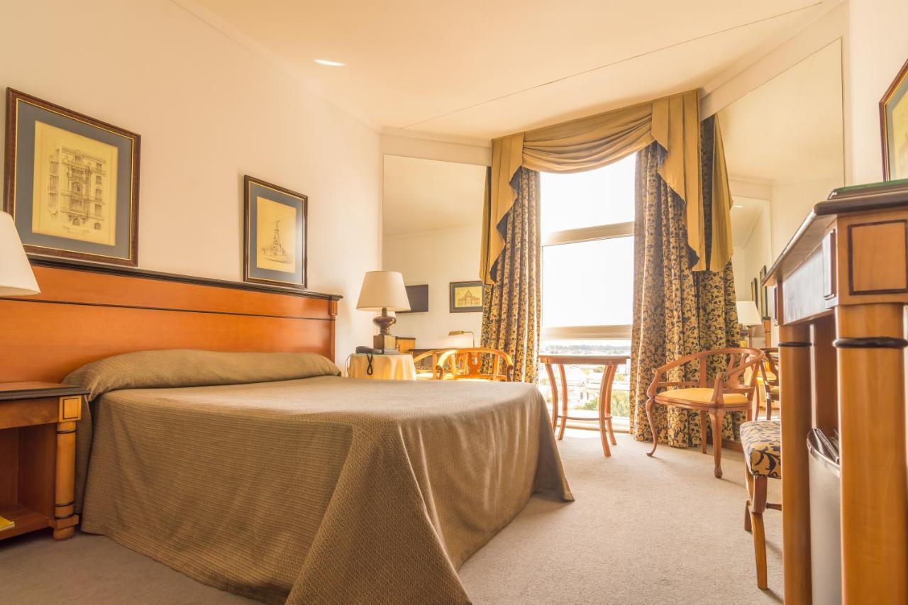 Hotel Libertador Tandil Luaran gambar